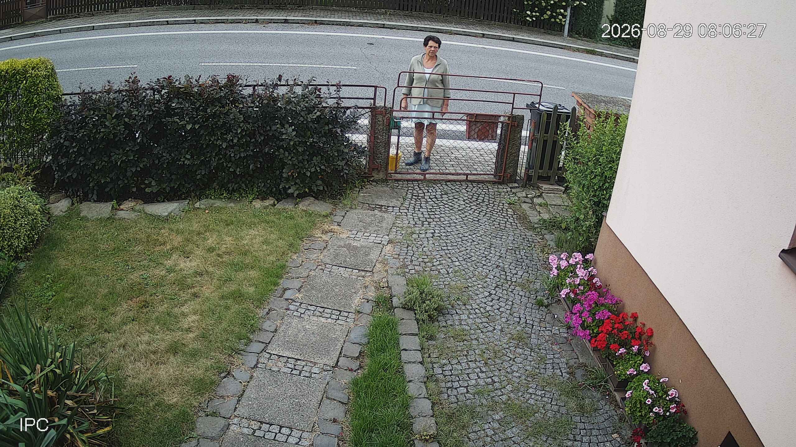 Capture